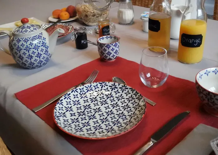 Chez Louise - Chambres D'hotes Couette-café